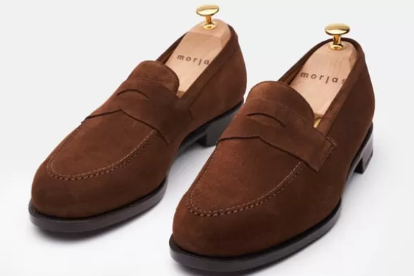 the_penny_loafer_3-13.webp MORJAS Mocassins*The Penny Loafer MediumBrownSuede